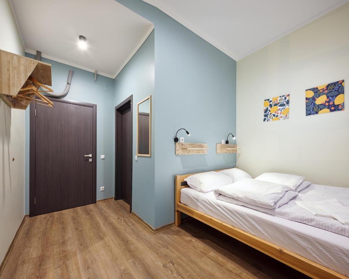 Dream Hostel Khmelnytskyi Екстер'єр фото