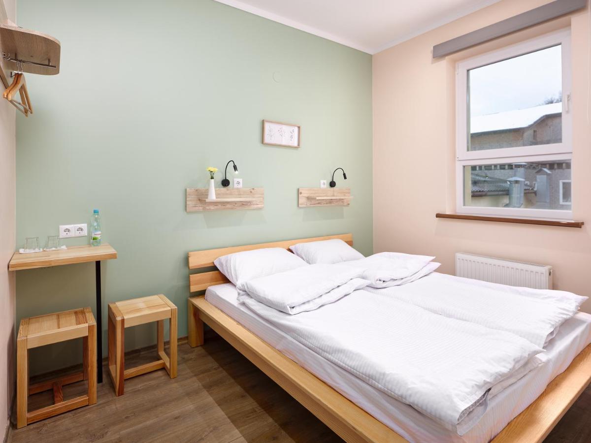 Dream Hostel Khmelnytskyi Екстер'єр фото