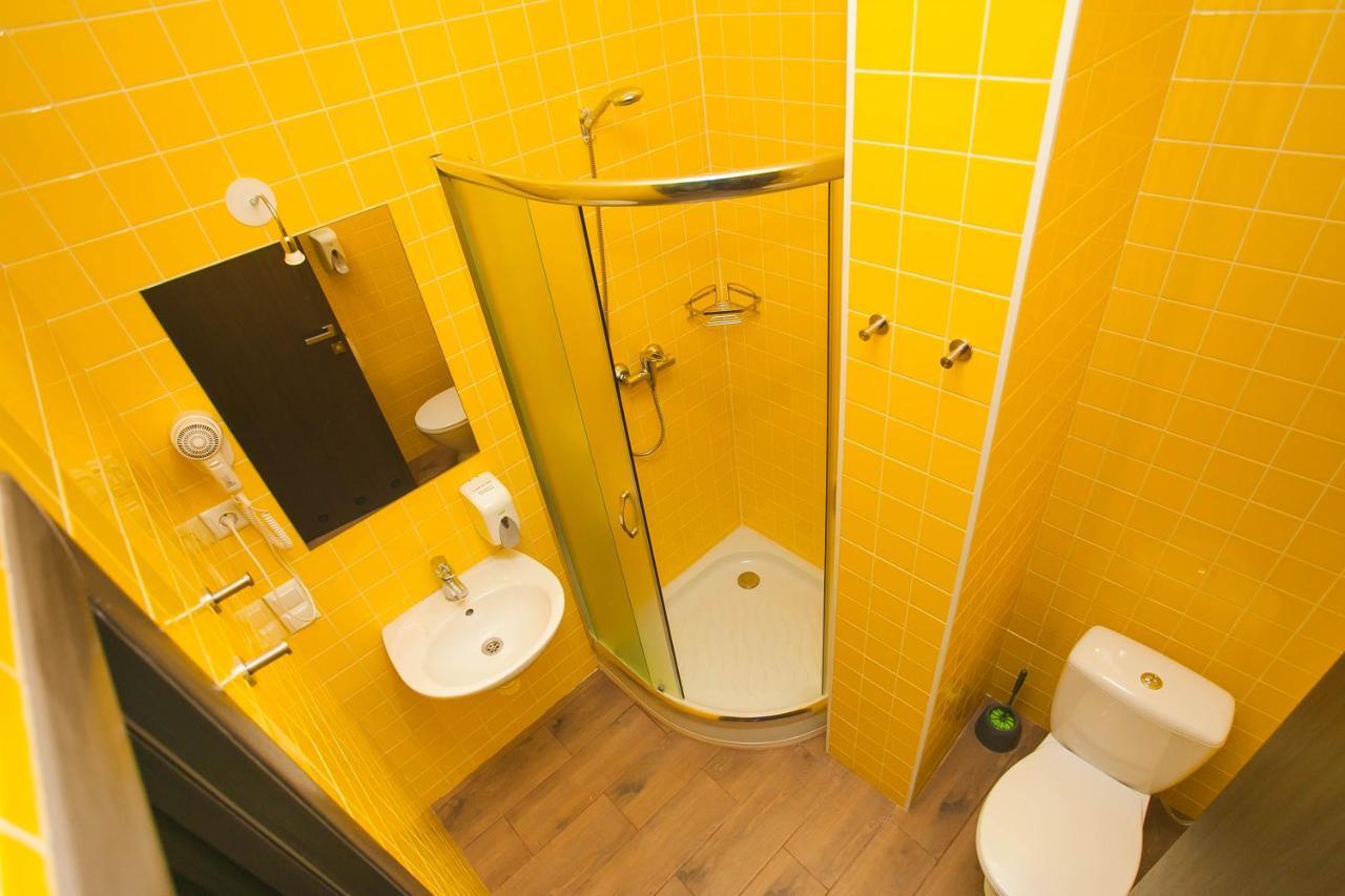 Dream Hostel Khmelnytskyi Екстер'єр фото