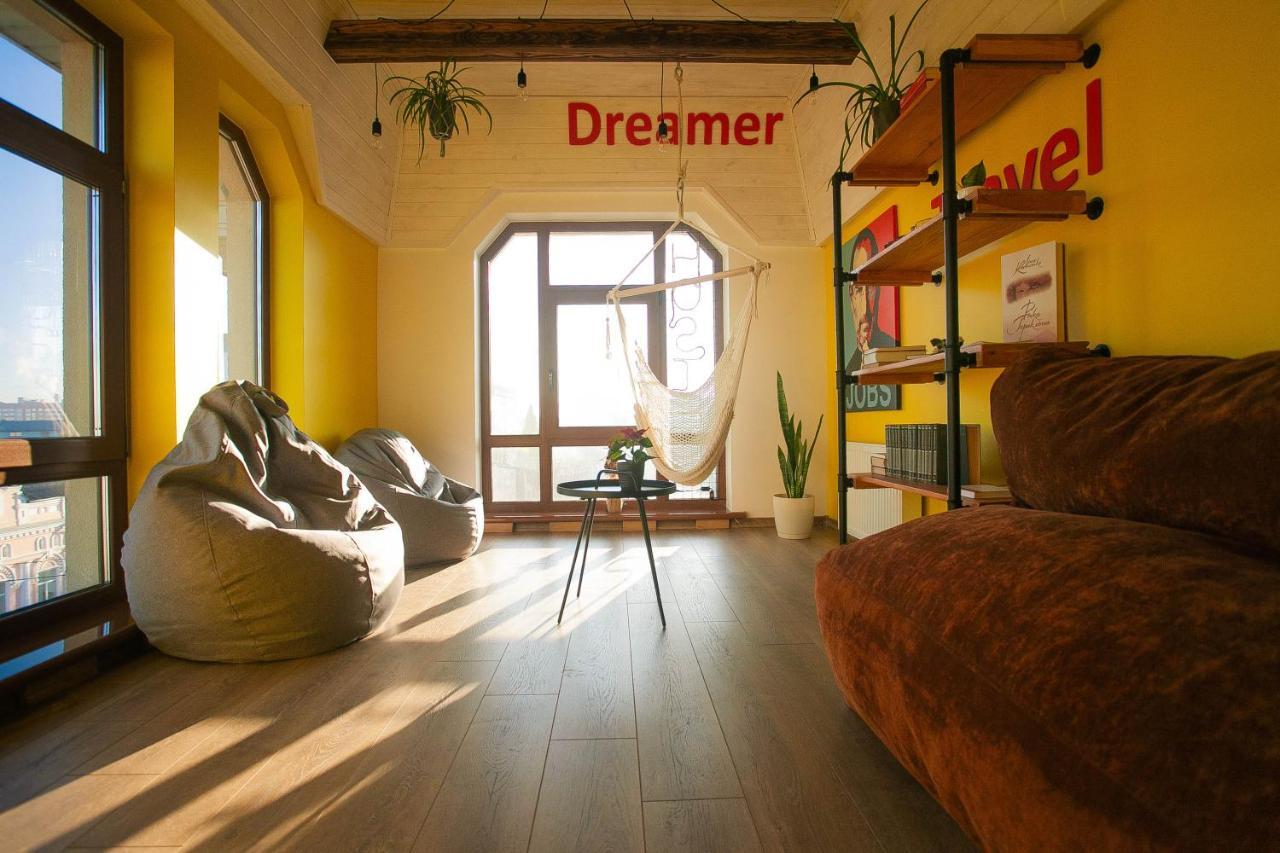 Dream Hostel Khmelnytskyi Екстер'єр фото