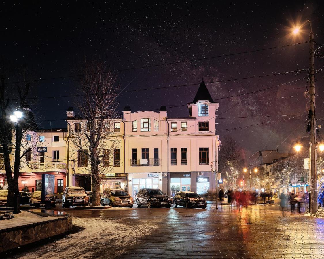 Dream Hostel Khmelnytskyi Екстер'єр фото